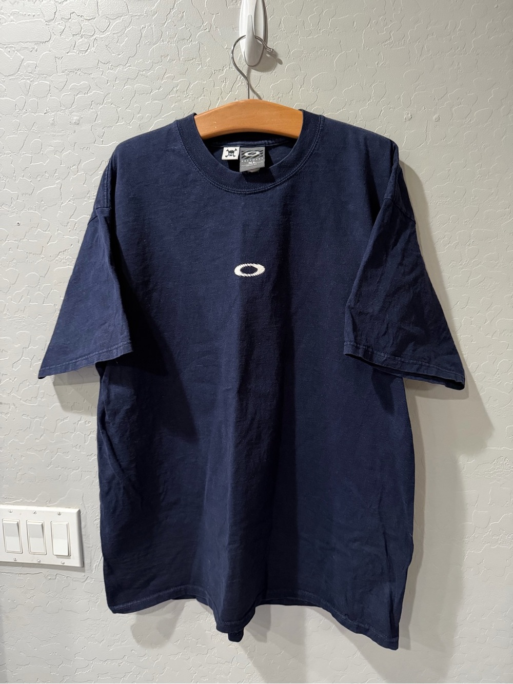 Vintage Oakley Software Gradient Logo Grail Shirt XL Bin 1